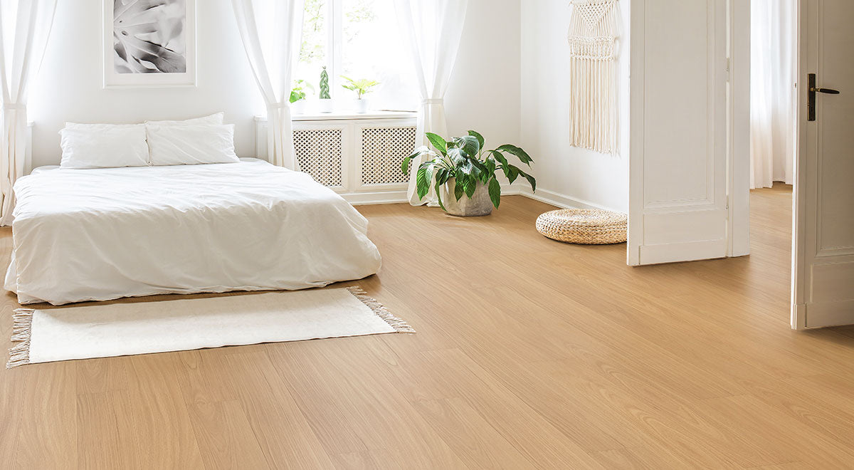 Merit Laminate 12mm - Crimson Ruby Blackbutt – room scene 1