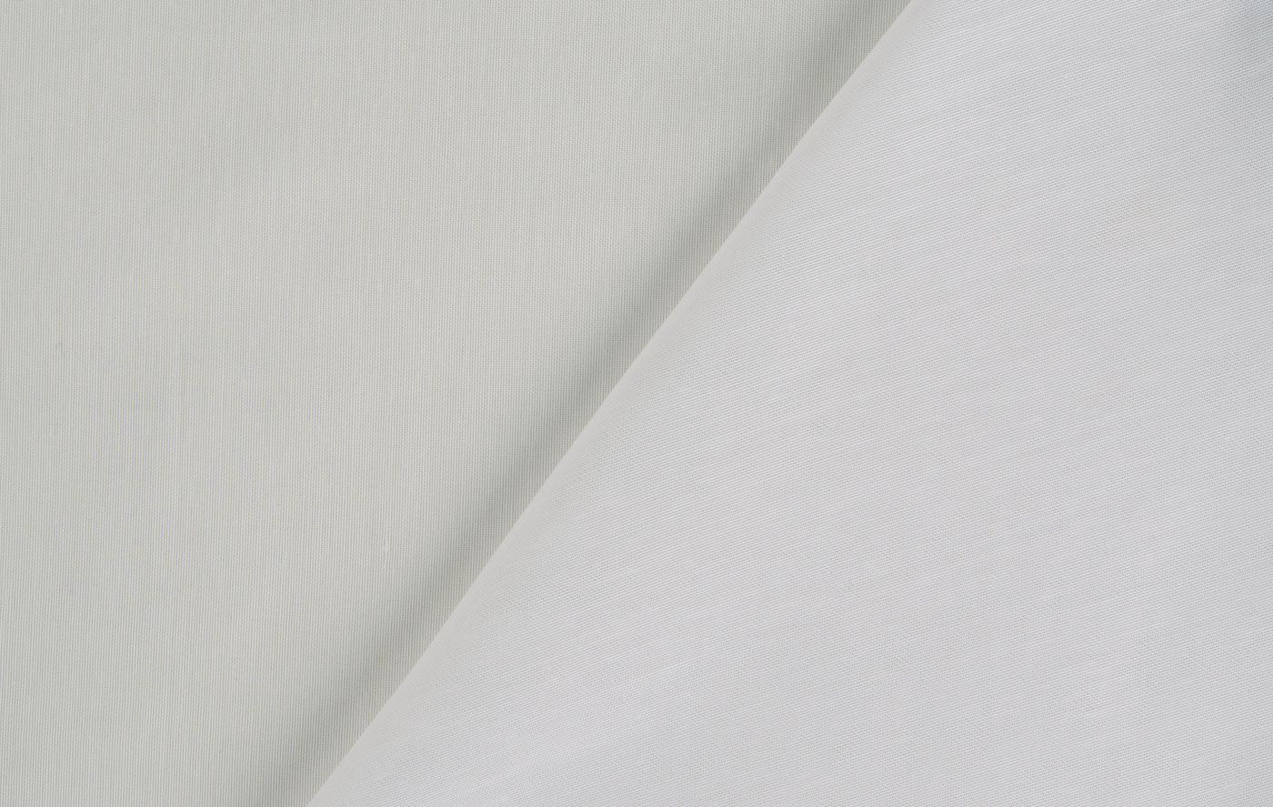 Mykonos curtain fabric in Cloud