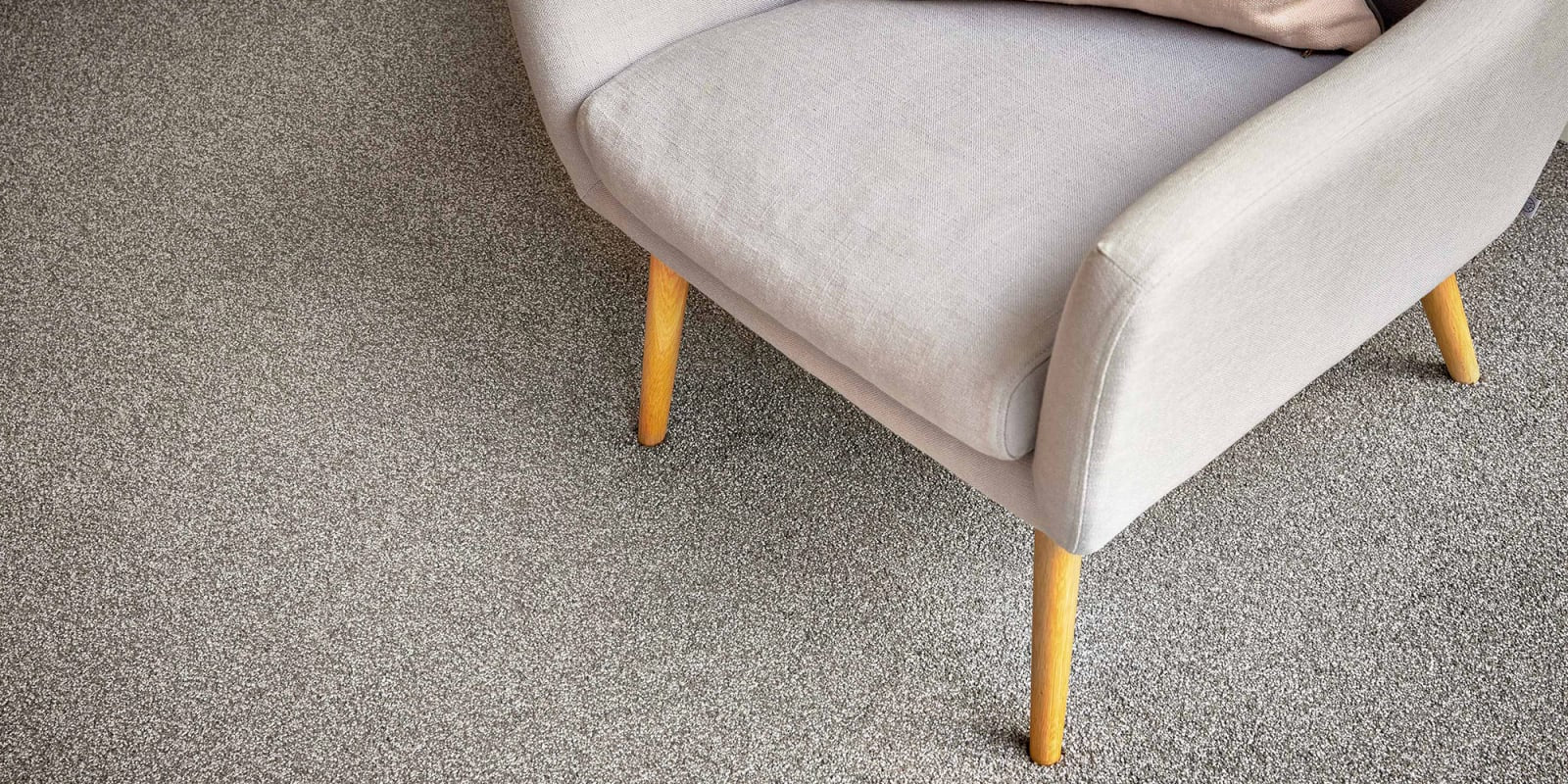 Crestview carpet by Redbook – room scene