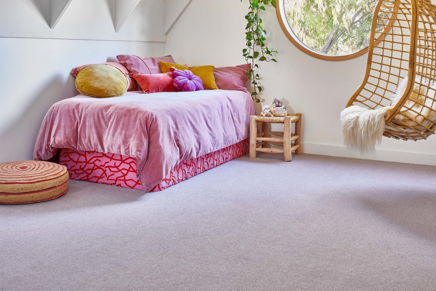 Dawn Rise carpet by Redbook – room scene