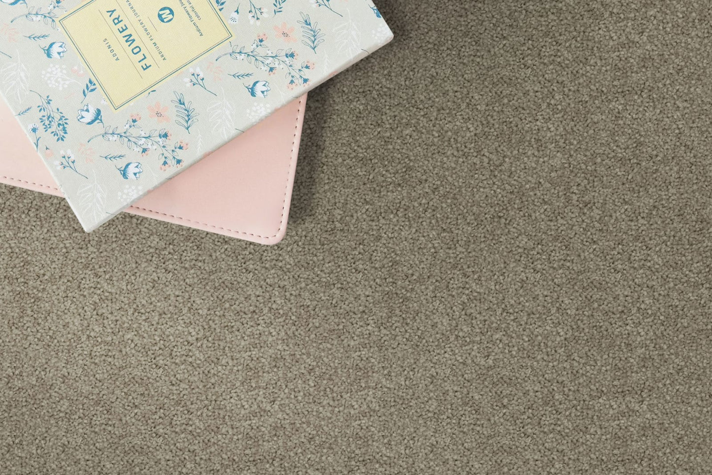 Silk Cloud carpet by Redbook