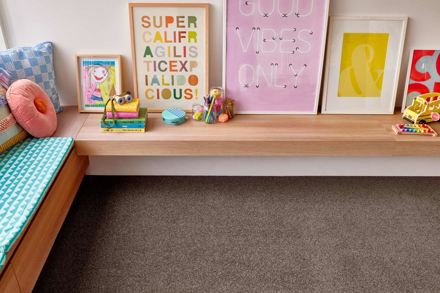 Lasting Touch carpet by Redbook – room scene