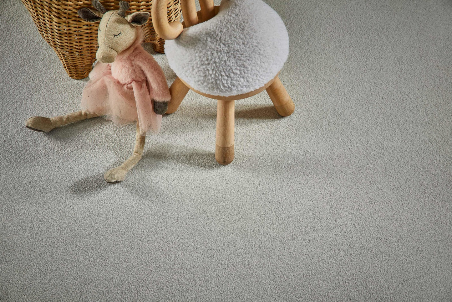 Nightfall carpet by Redbook – room scene