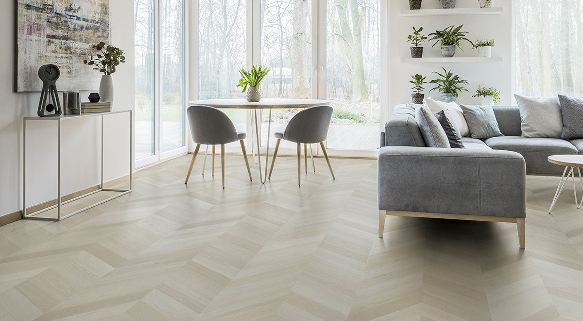 Immortal Chevron Hybrid 9mm - Apollo – room scene 1