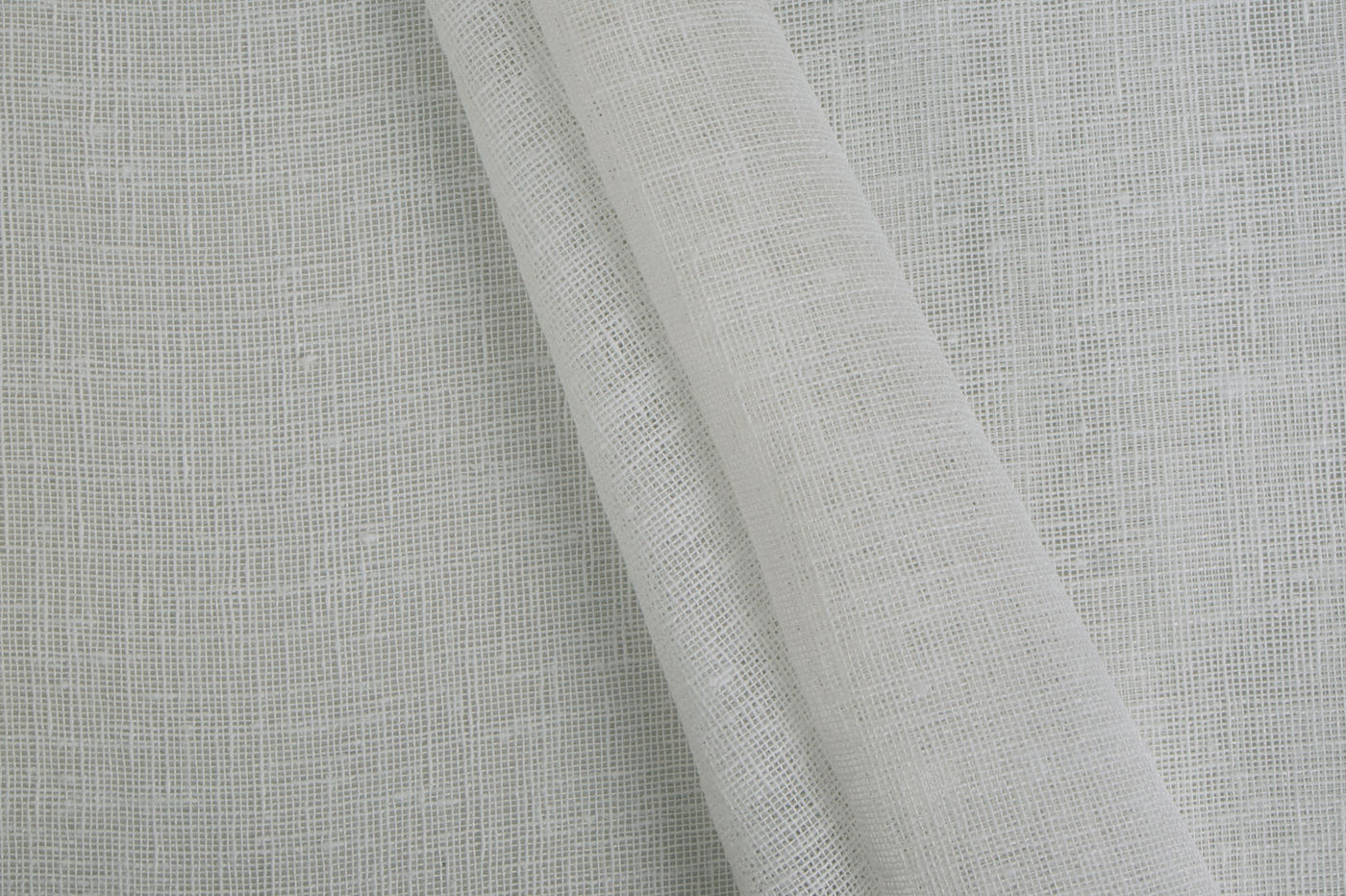 Cannes curtain fabric in Parchment