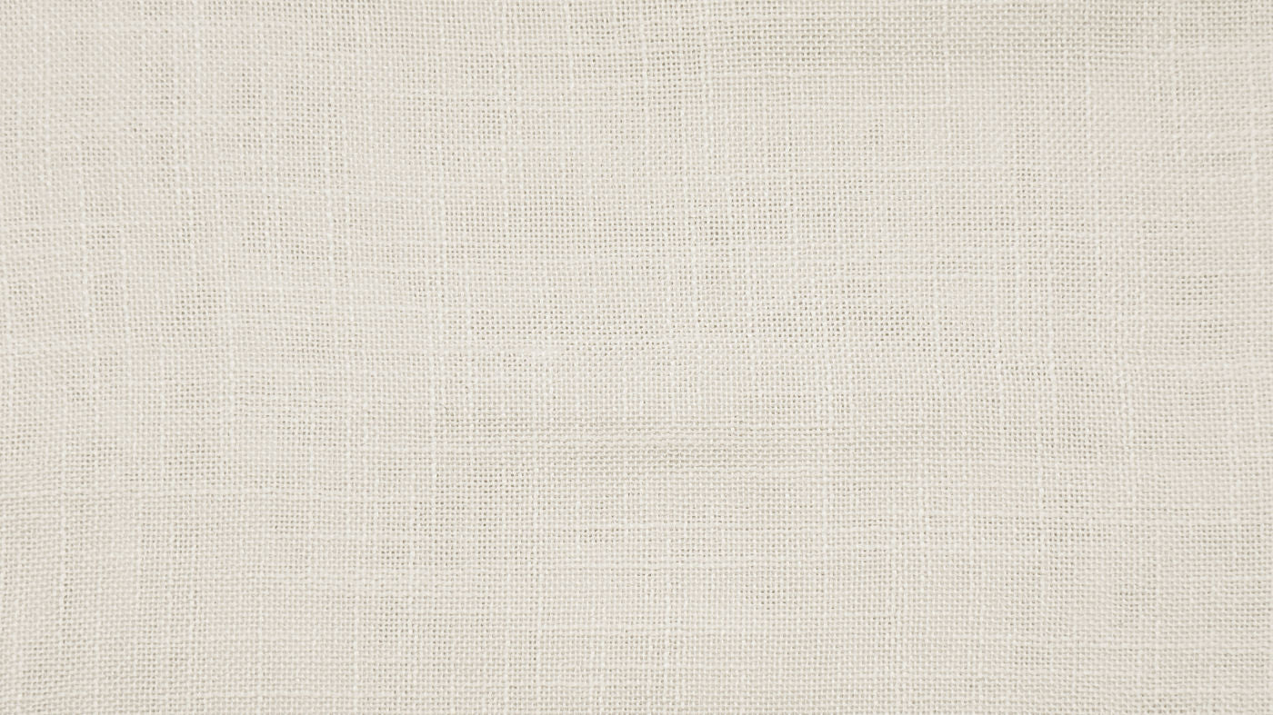 Verne curtain fabric in Pearl