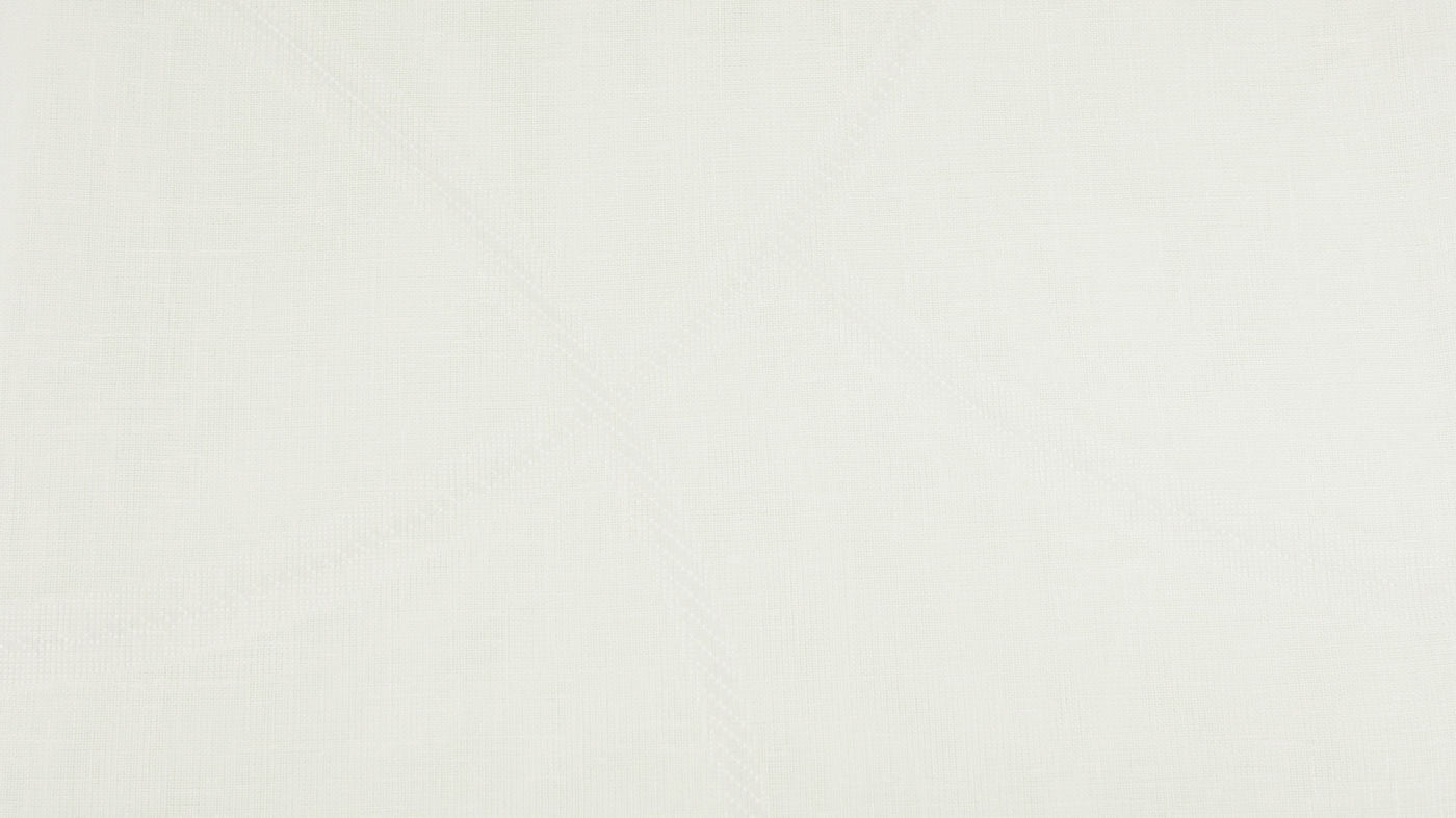 Zanzibar curtain fabric in Pearl