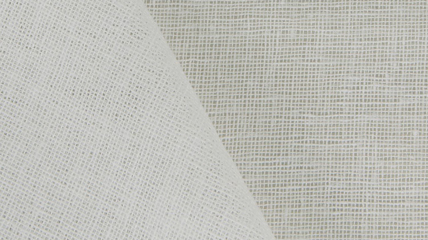 Montreux curtain fabric in Pearl