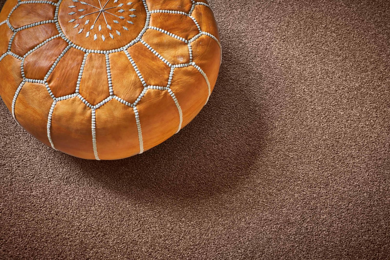 Regal Elegance carpet by Redbook – room scene