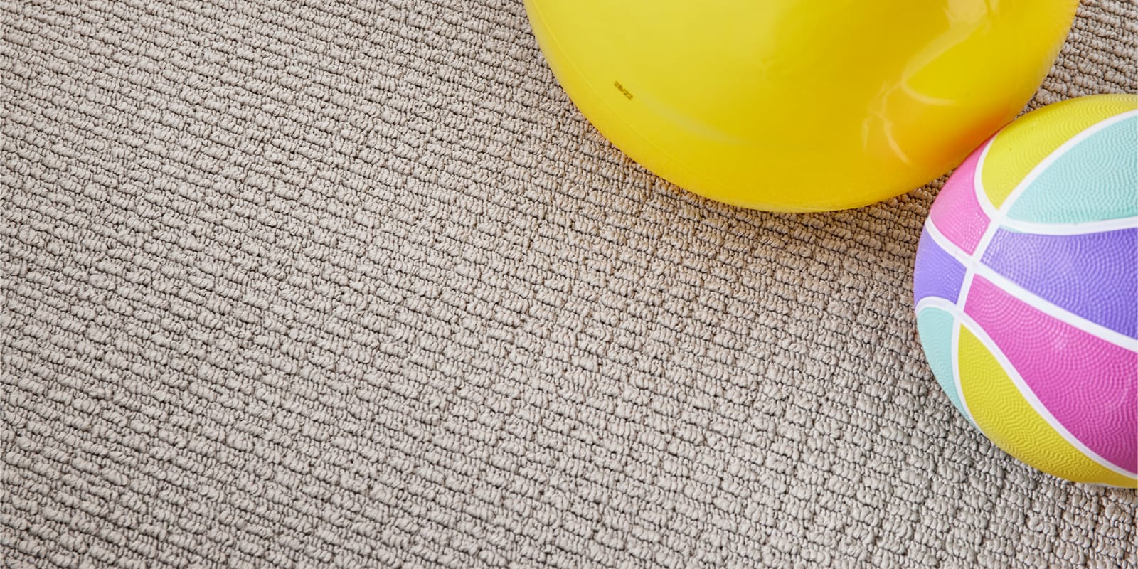 Riverbed carpet by Redbook – room scene
