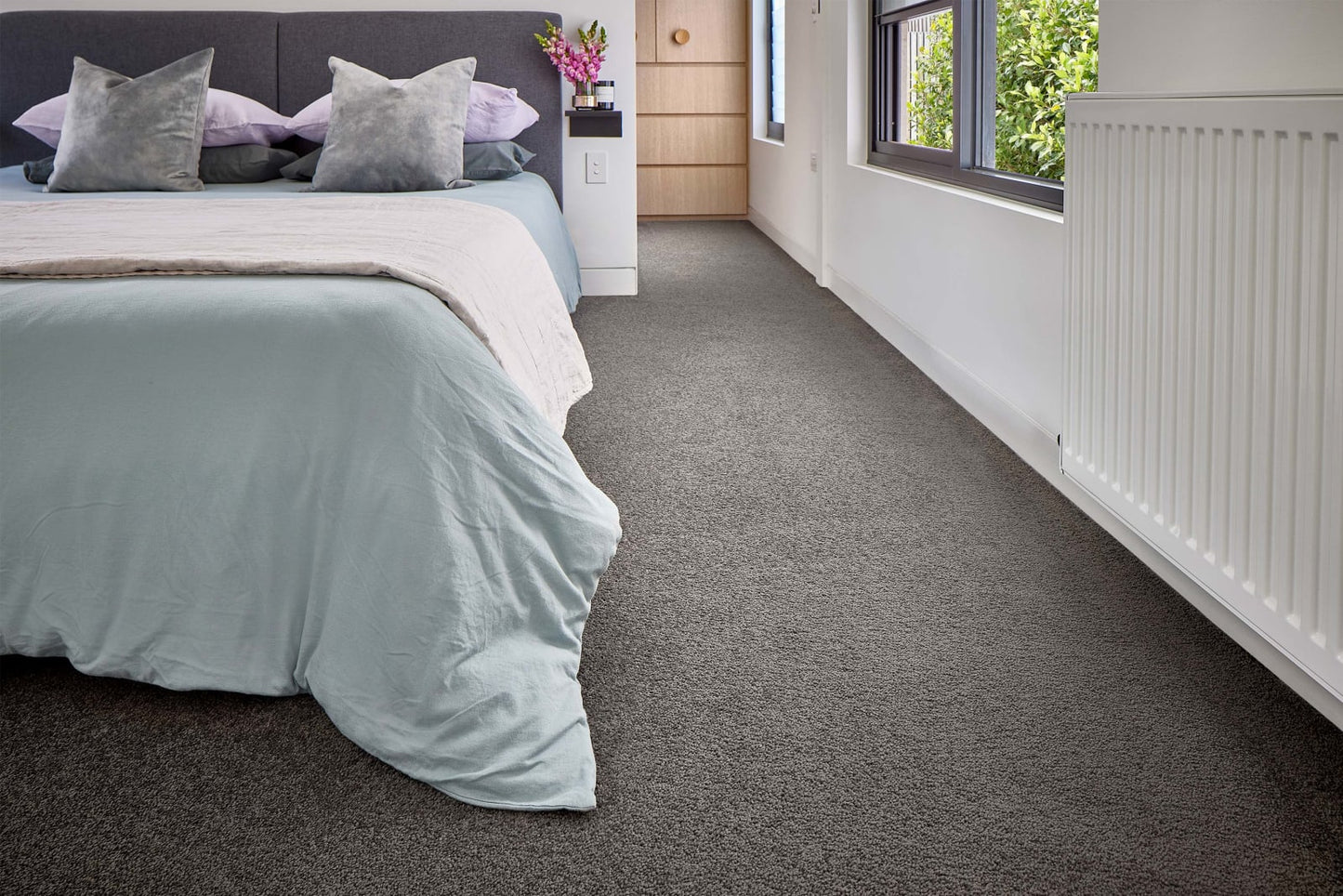 Skyway carpet by Redbook – room scene