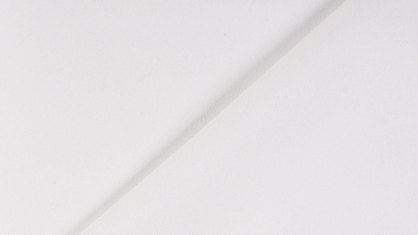 Aura curtain fabric in Snow