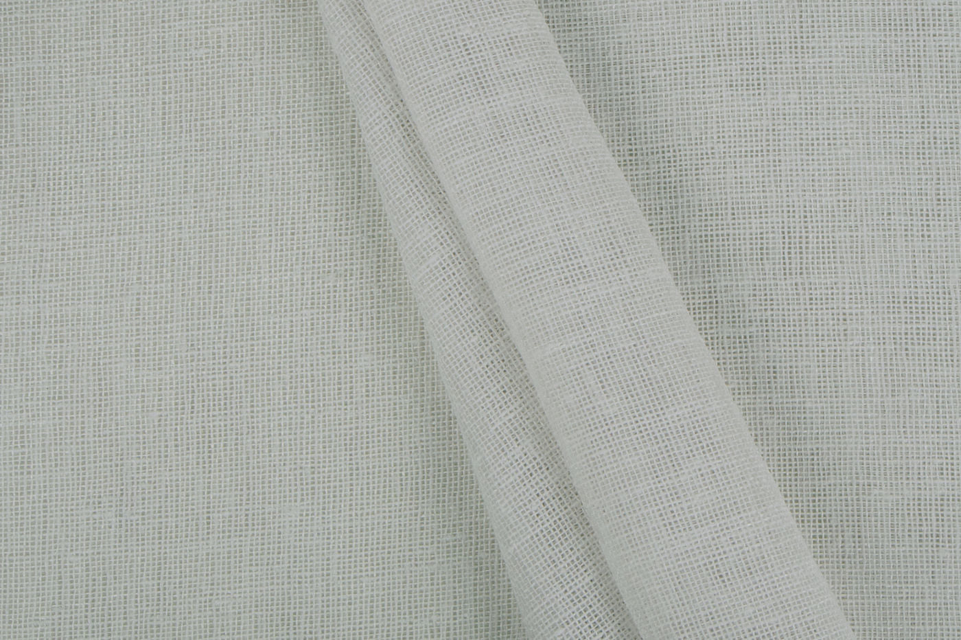 Cannes curtain fabric in Spray