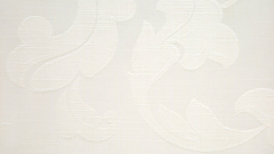 Leighton curtain fabric in Vanilla