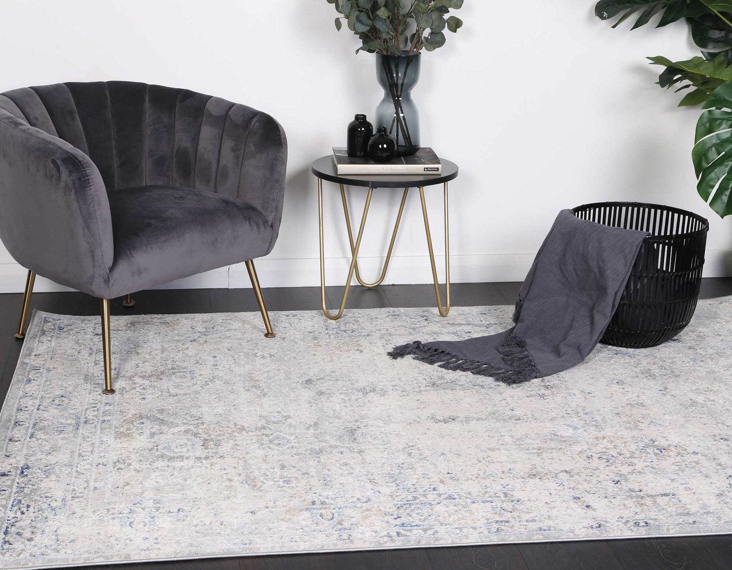 Expressions Navy Blue Contemporary Rug